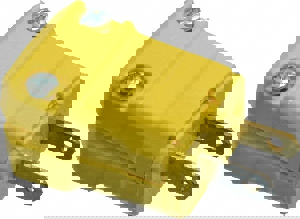 Straight Blade Plug: 1-15P, 125VAC, Yellow